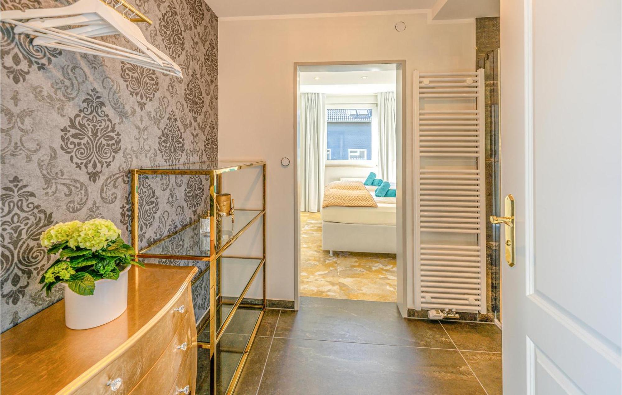 Stunning Apartment In Mettmann With Wifi Eksteriør bilde
